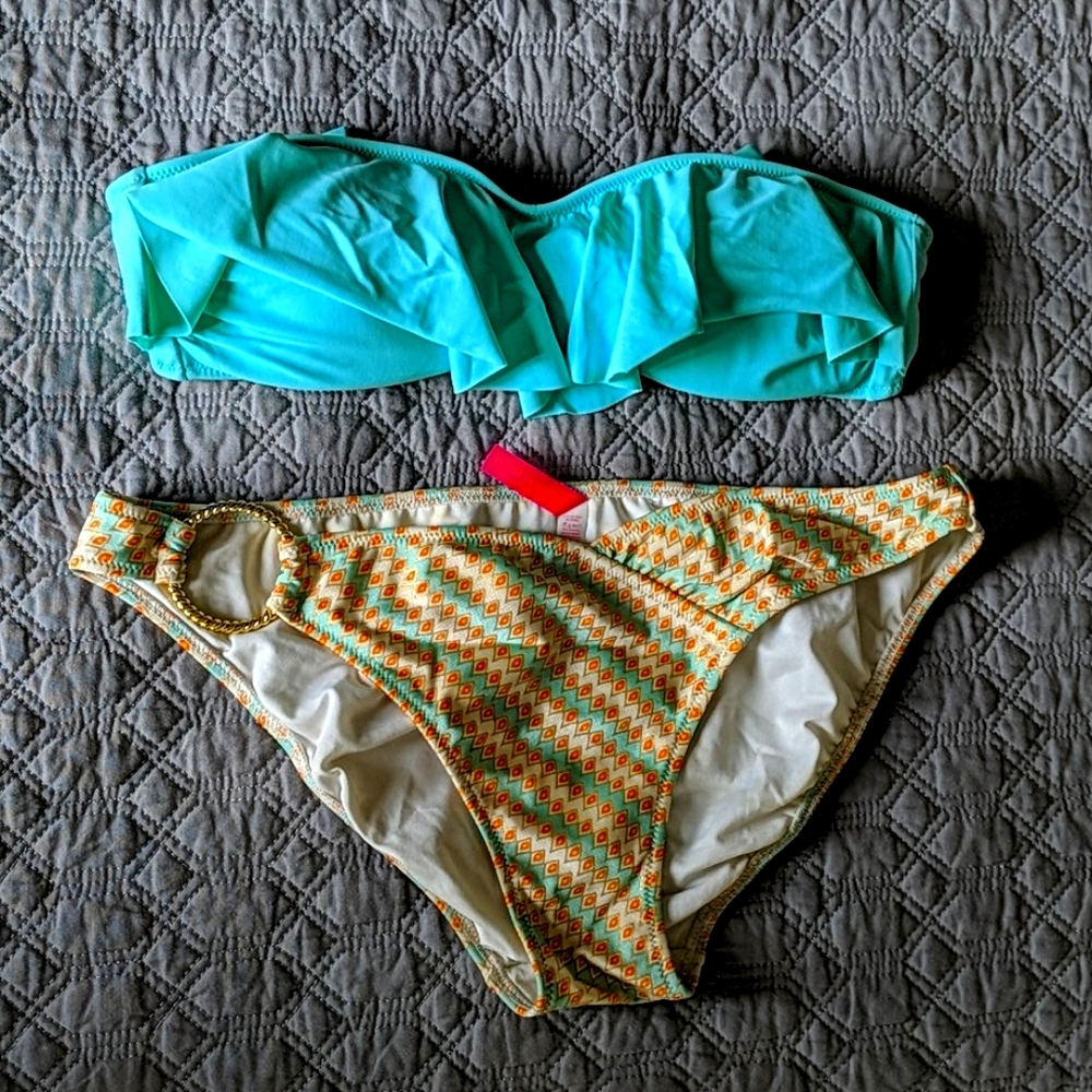 Bathing suit
